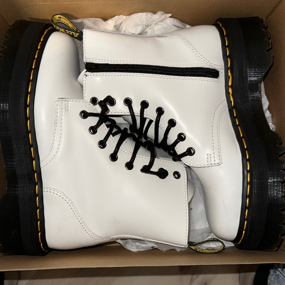 Dr. Martens
